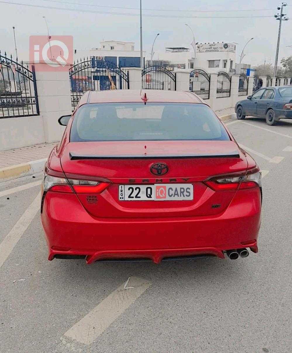 تۆیۆتا کامری